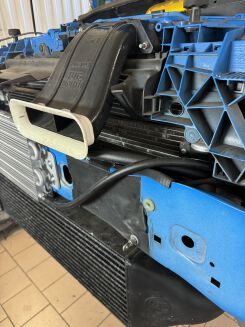 Nutron Ford Focus RS3 PTU Cooler - 11