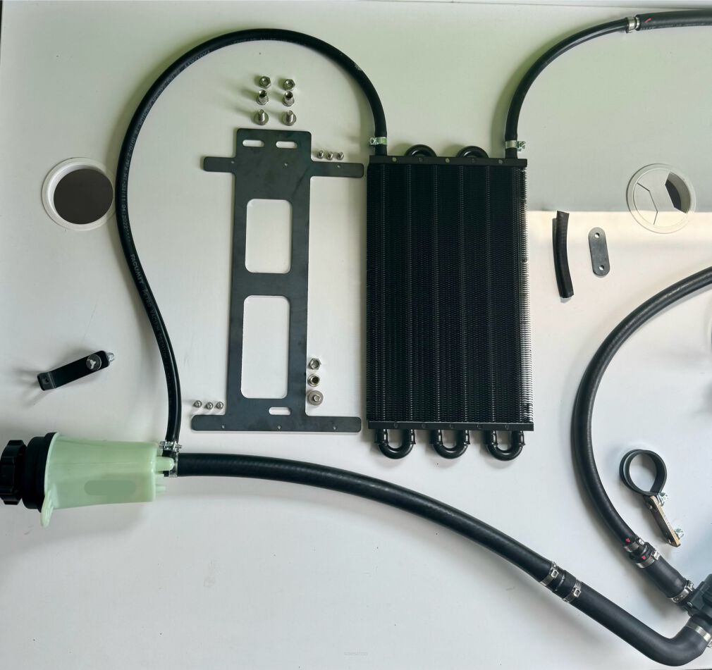 Nutron Ford Focus RS3 PTU Cooler